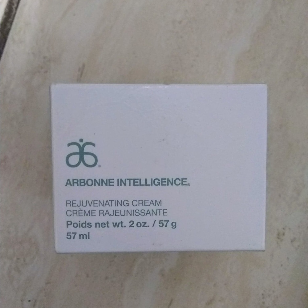 Arbonne Intelligence Rejuvenating Cream